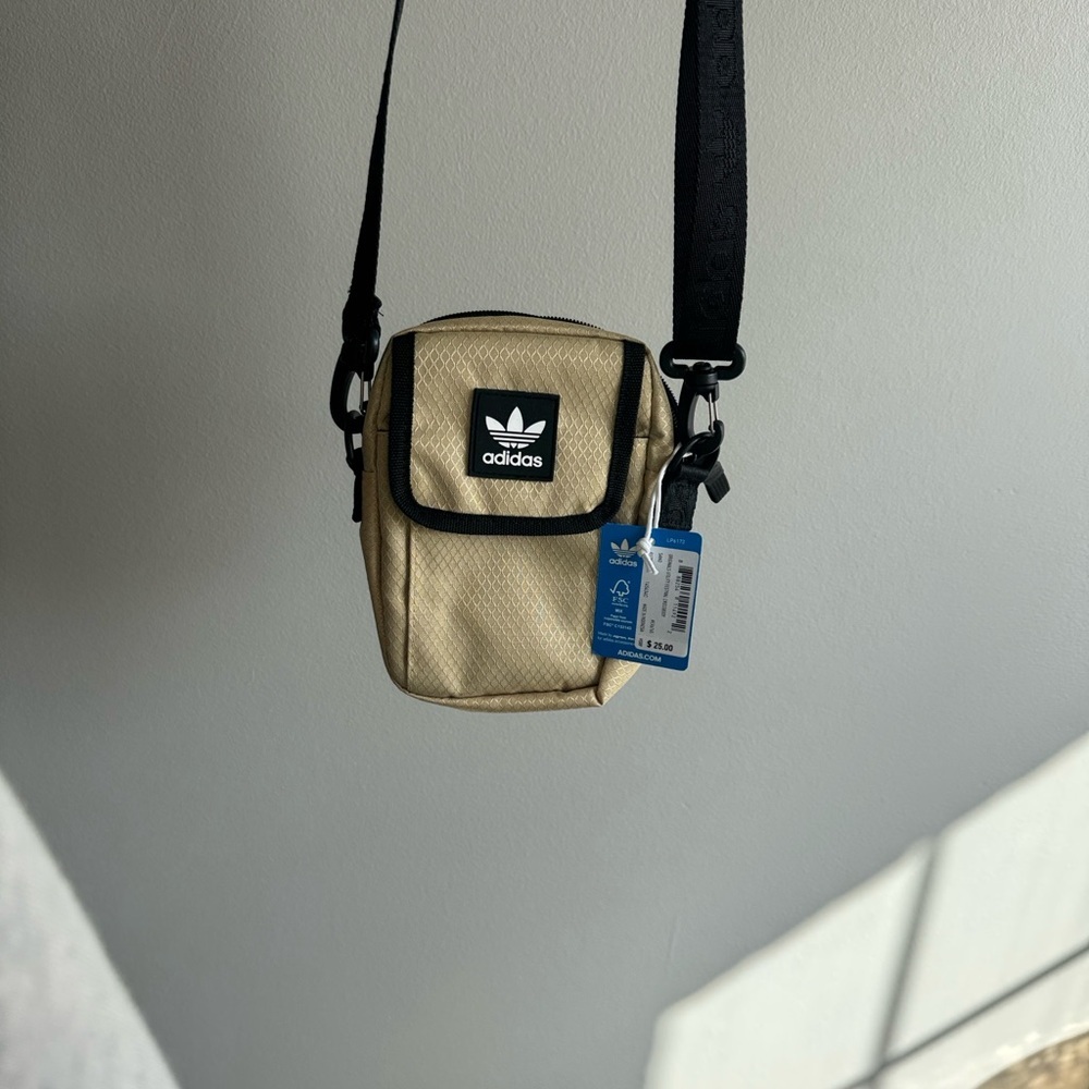 Adidas originals utility festival Crossbody Bag - Picture 2 of 5